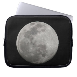 Vollmond in Schwarzweiß. Bildnachweis: Arthur Laptopschutzhülle