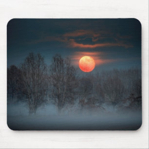 Vollmond   November in Scalenghe, Italien Mousepad