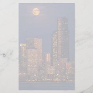 Vollmond steigt über die Skyline von Seattle Briefpapier