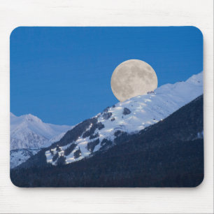Vollmond über Alyeska Ski Resort, Alaska Mousepad