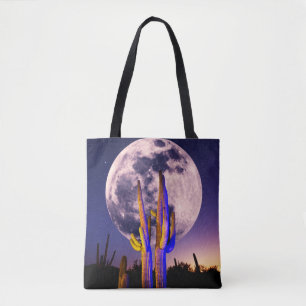 Vollmond über Saguaro-Kakteen