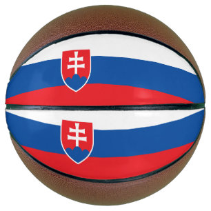 Vollständige Basketball mit Flagge der Slowakei