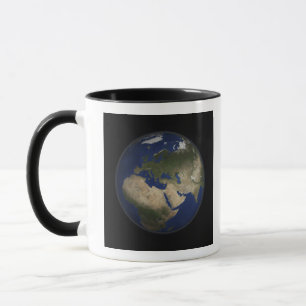 Vollständige Erdsicht auf Afrika, Europa und Mitte Tasse