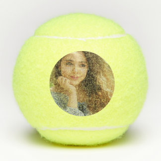 Vollständiger Foto-Upload Tennisbälle
