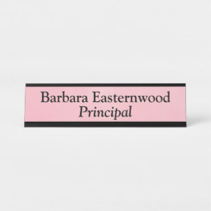 Vollständiger Name Prinzip in Aquarellfarbe Rosa R Schreibtischnamensplakette
