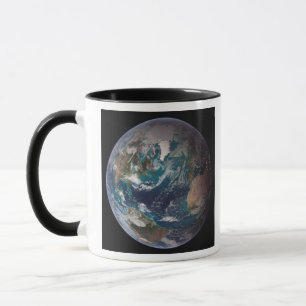 Vollständiger Überblick über die Erde mit globalen Tasse
