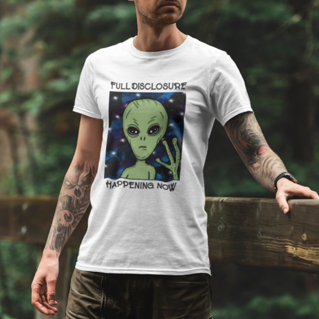 Vollständiges Ereignis jetzt Alien und UFO T-Shirt (Von Creator hochgeladen)