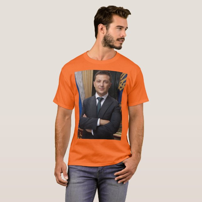 Volodymyr Oleksandrovych Zelenskyy Ukraine  T-Shirt (Vorne ganz)