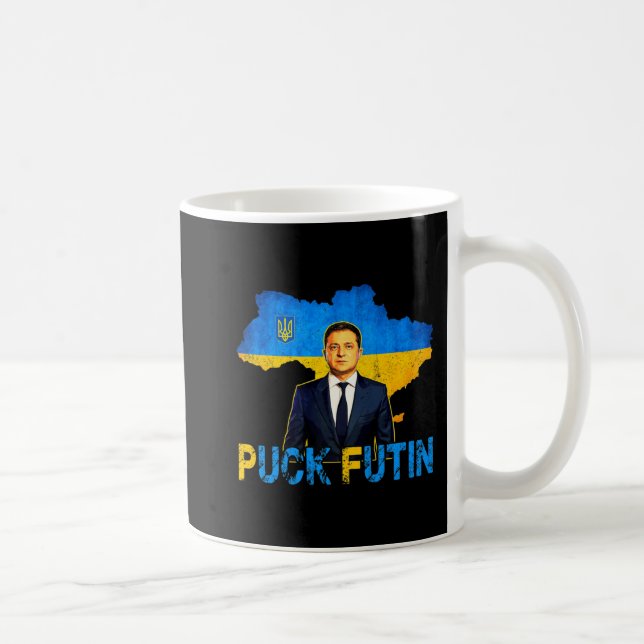 Volodymyr Zelensky Puck Futin Meme I Stand with UK Kaffeetasse (Rechts)