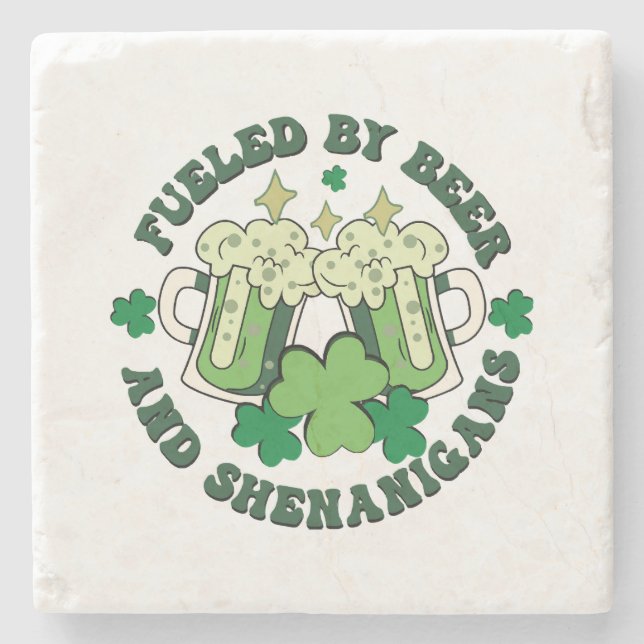 Von Bier und Shenanigans gespeist Steinuntersetzer (Vorderseite)