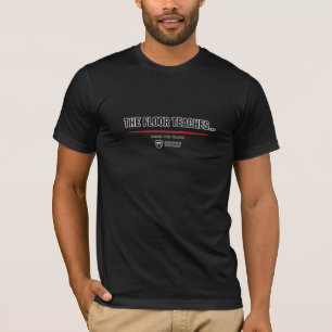 Von der Matte — Die Matte lehrt… Kampfsport T-Shirt