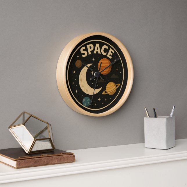 Von der Raumgestaltung entworfene Uhr (Büro)
