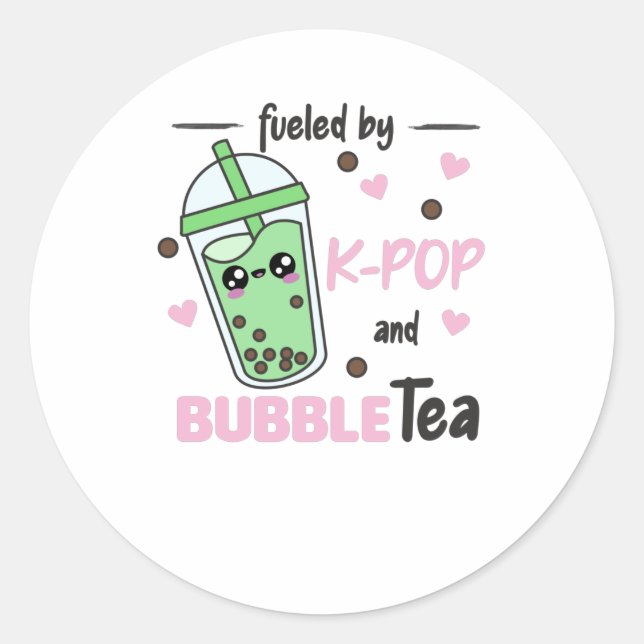 Von K-Pop und Bubble Tee getrieben Kawaii Boba Tea Runder Aufkleber (Vorderseite)