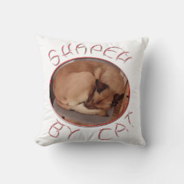 Von Katze geformt Kissen