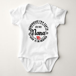 Von meiner Nana im Himmel handverlesen Baby Strampler