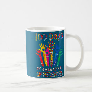 Von T-Shirt Autismus-Bewusstsein Umarme Unterschie Kaffeetasse