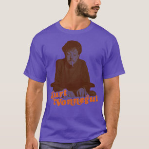 Vonnegut bei der Schreibmaschine T-Shirt