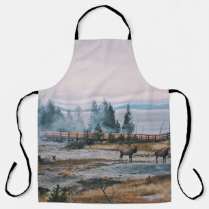 VOR DER SONNE IM YELLOWSTONE NATIONALPARK SCHÜRZE