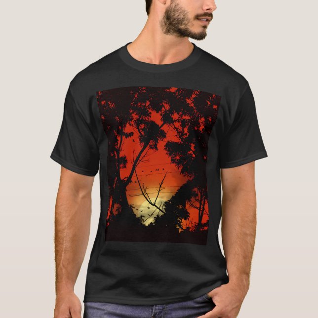 Vor Sonnenuntergang T-Shirt (Vorderseite)