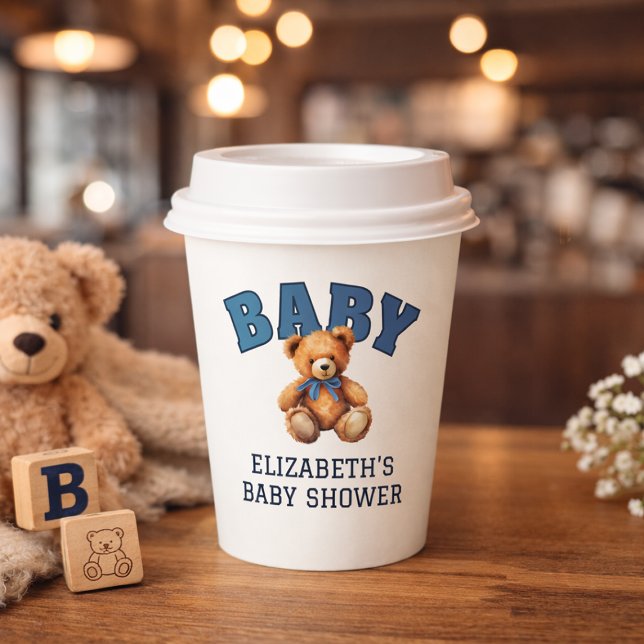 Vorbereitender Universitäts-Teddybär-Babyshower Pappbecher (Preppy Varsity Teddy Bear Baby Shower Paper Cups)