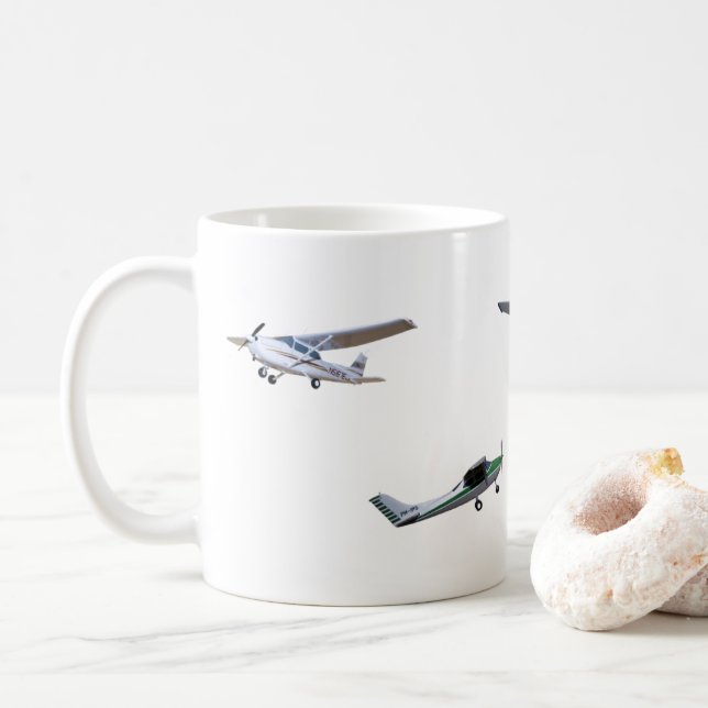 Vorbildliche Cessna-Flugzeuge im Flug Kaffeetasse (Mit Donut)