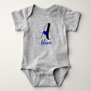 Vorder- und Rückseite - Name des Personalisierten Baby Strampler
