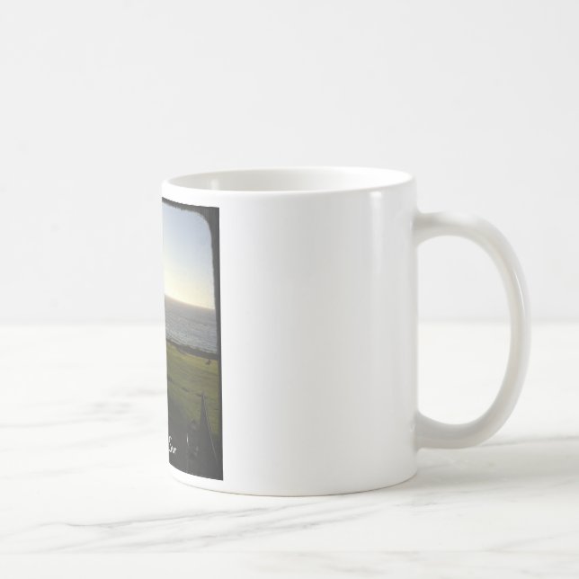 Vorderer Rasen bei Esalen, großes Sur Tasse (Rechts)