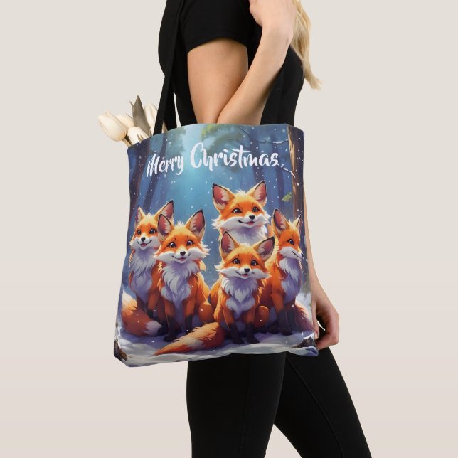 Vorlage Beutel Niedliche Füchse in einem Schneewal (Von Nahem)