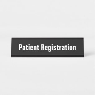 Vorlage für die Patientenregistrierung Schwarz-Wei Schreibtischnamensplakette