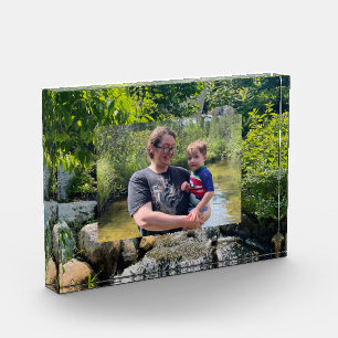 Vorlage für kaskadierende Waldwasserfallbäume Fotoblock
