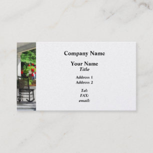 Vororte - Veranda mit Schaukelstuhl und Geranien Visitenkarte