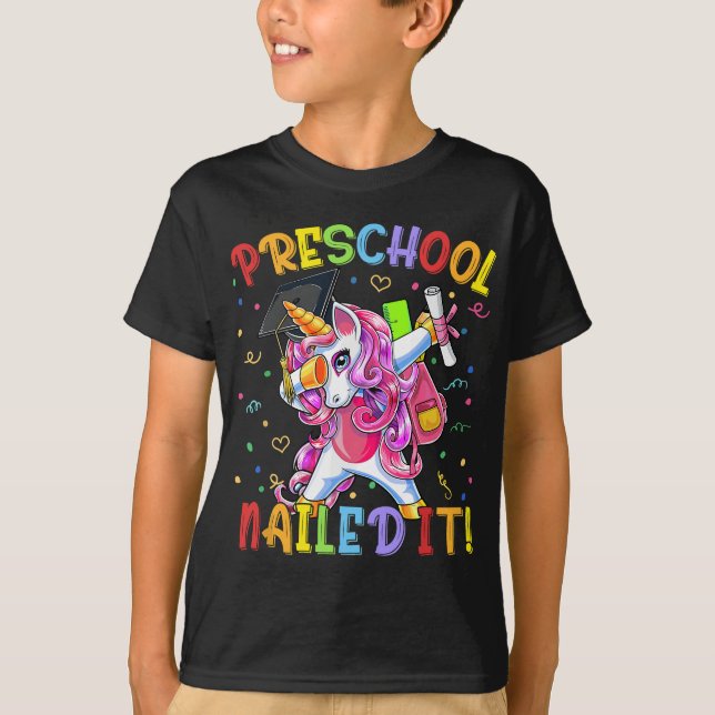 Vorschulklasse Abschluss 2022 Dabbing Unicorn T-Shirt (Vorderseite)
