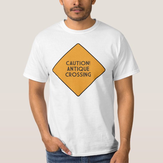 Vorsicht! Antike Überfahrt T-Shirt (Vorderseite)