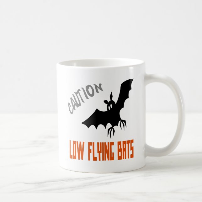 Vorsicht bei der Tasse von Niedrigfliegern (Rechts)