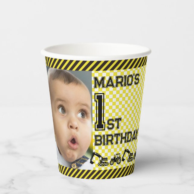 Vorsicht! Funny First Geburtstag Party Pappbecher (Vorderseite)