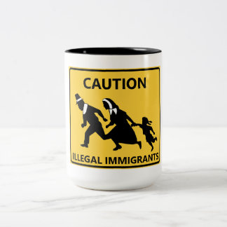 Vorsicht: Illegale Einwanderer Zweifarbige Tasse