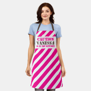 Vorsicht individuelle Name in der Küche rosa Stre Schürze