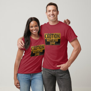 Vorsicht Mistelzweig Zone Weihnachts Kuss Gefahr S T-Shirt