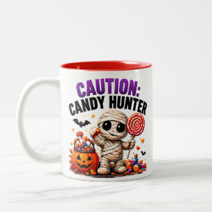 Vorsicht Süßigkeitenjäger Lustiger Halloween-Mumie Zweifarbige Tasse