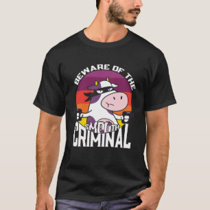 Vorsicht vor der sMOOthen kriminellen Kuh für Kind T-Shirt