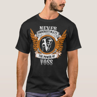 Voss Name Shirt unterschätzt nie den Power von V
