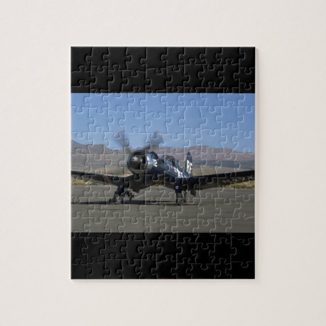 Vought F4U Seeräuber, links Front_WWII Flugzeuge Puzzle (Vertikal)