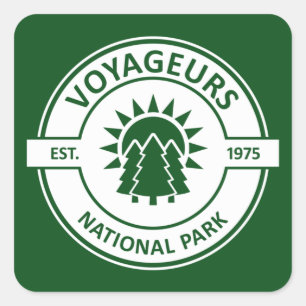 Voyageurs Nationalpark Sun Trees Quadratischer Aufkleber