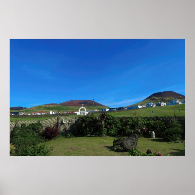 Vulkan Backyard Poster (Vorne)