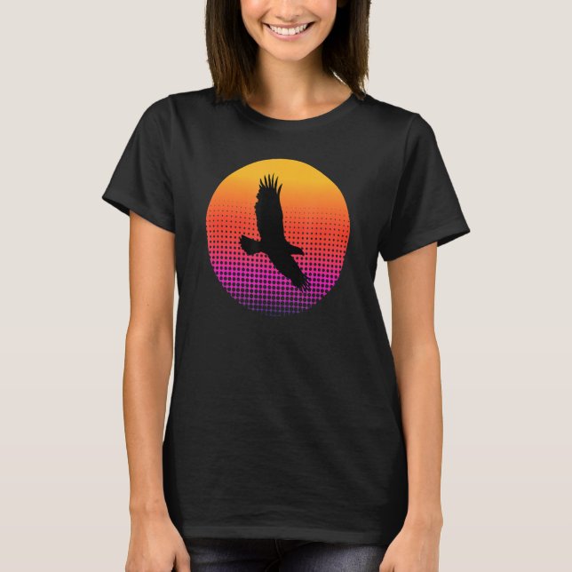 Vulture Eagle Bird Flying in the Sky at Sunset Ani T-Shirt (Vorderseite)