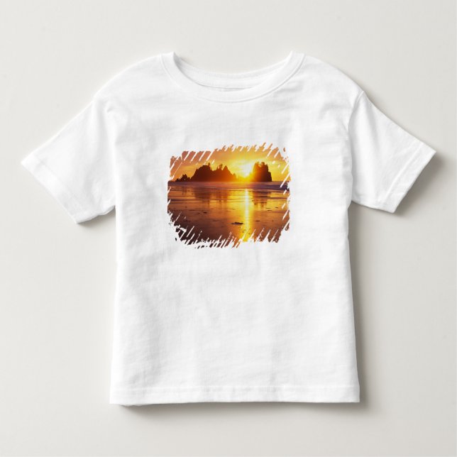 WA, Olympic NP, Shi Shi Beach bei Sonnenuntergang, Kleinkind T-shirt (Vorderseite)