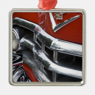 WA, Seattle, klassisches amerikanisches Auto. 4 Silbernes Ornament