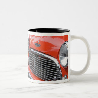 WA, Seattle, klassisches britisches Automobil Zweifarbige Tasse