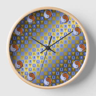 Waage & Holz-Drache Uhr