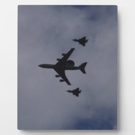 Wache eskortiert durch Taifune Fotoplatte